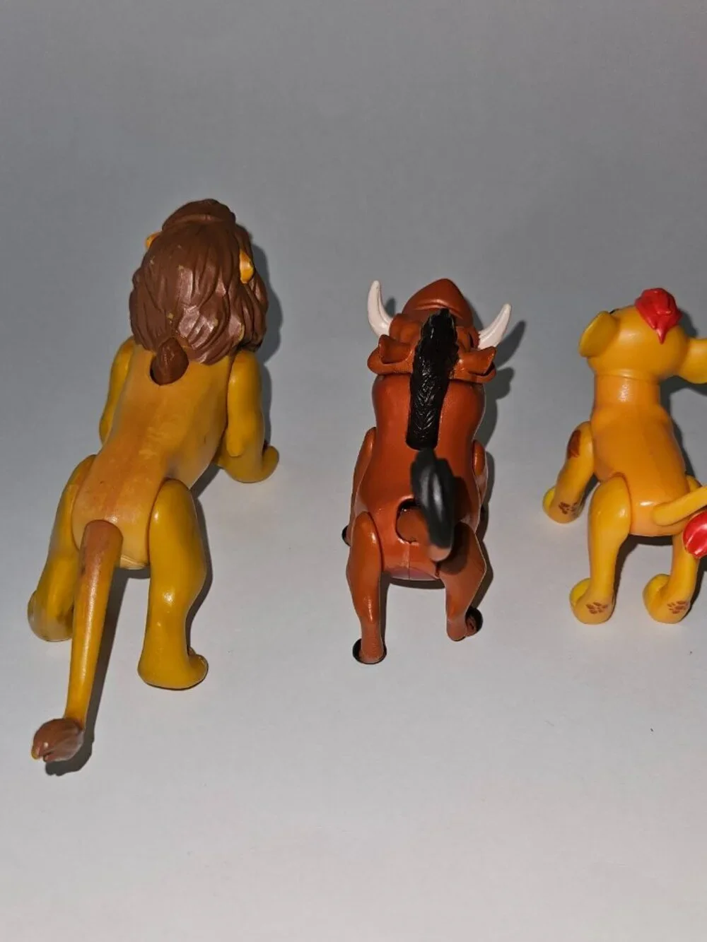 3 Disney Jointed Plastic Toy Figures Lot Lion King Guard Adult Simba Pumbaa Kion